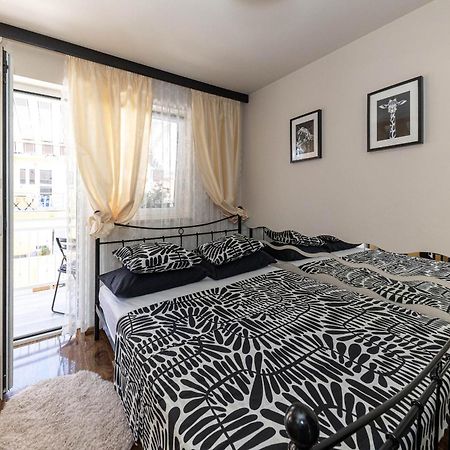 Apartman Nada Crikvenica Exterior foto
